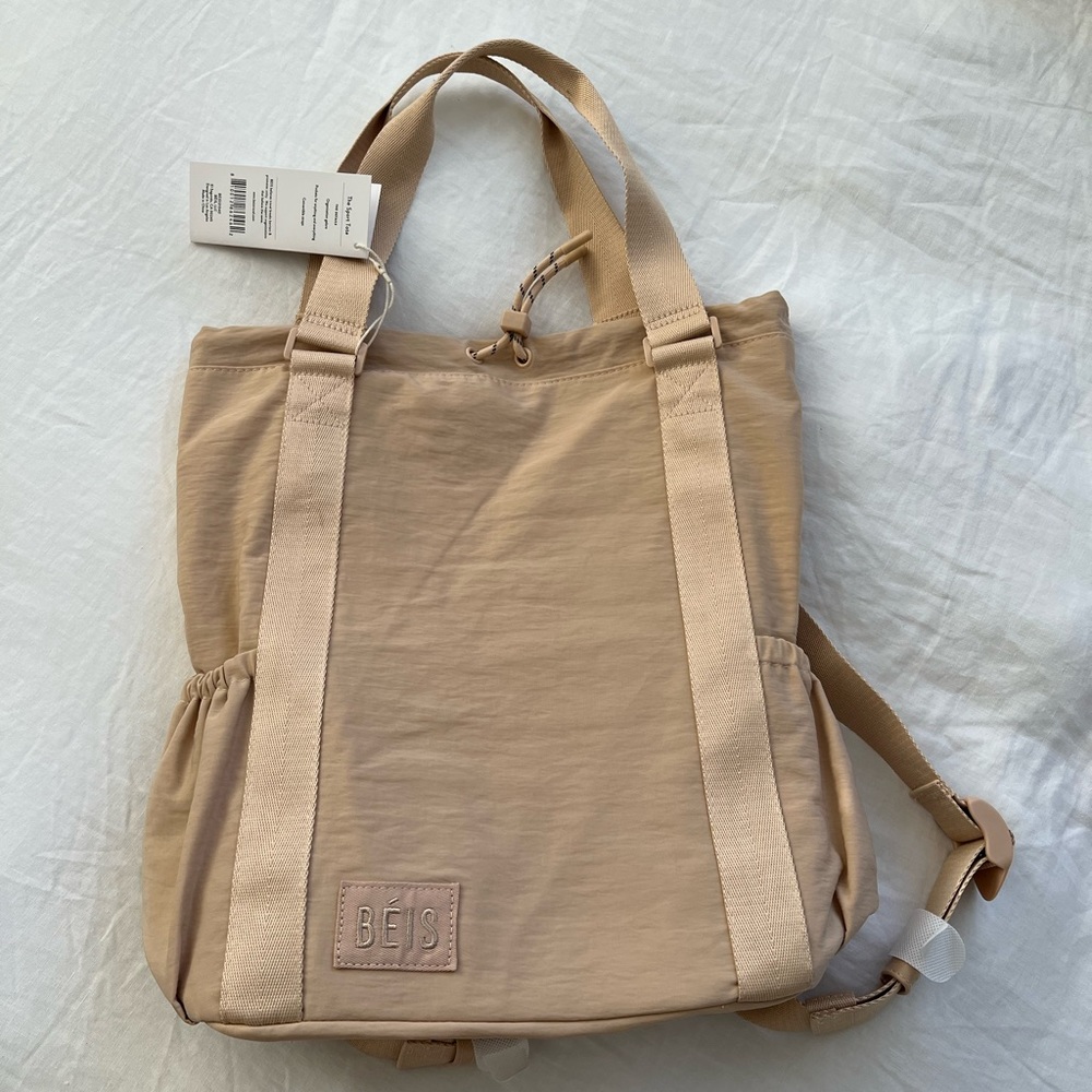 Beis NWT The Sport Tote